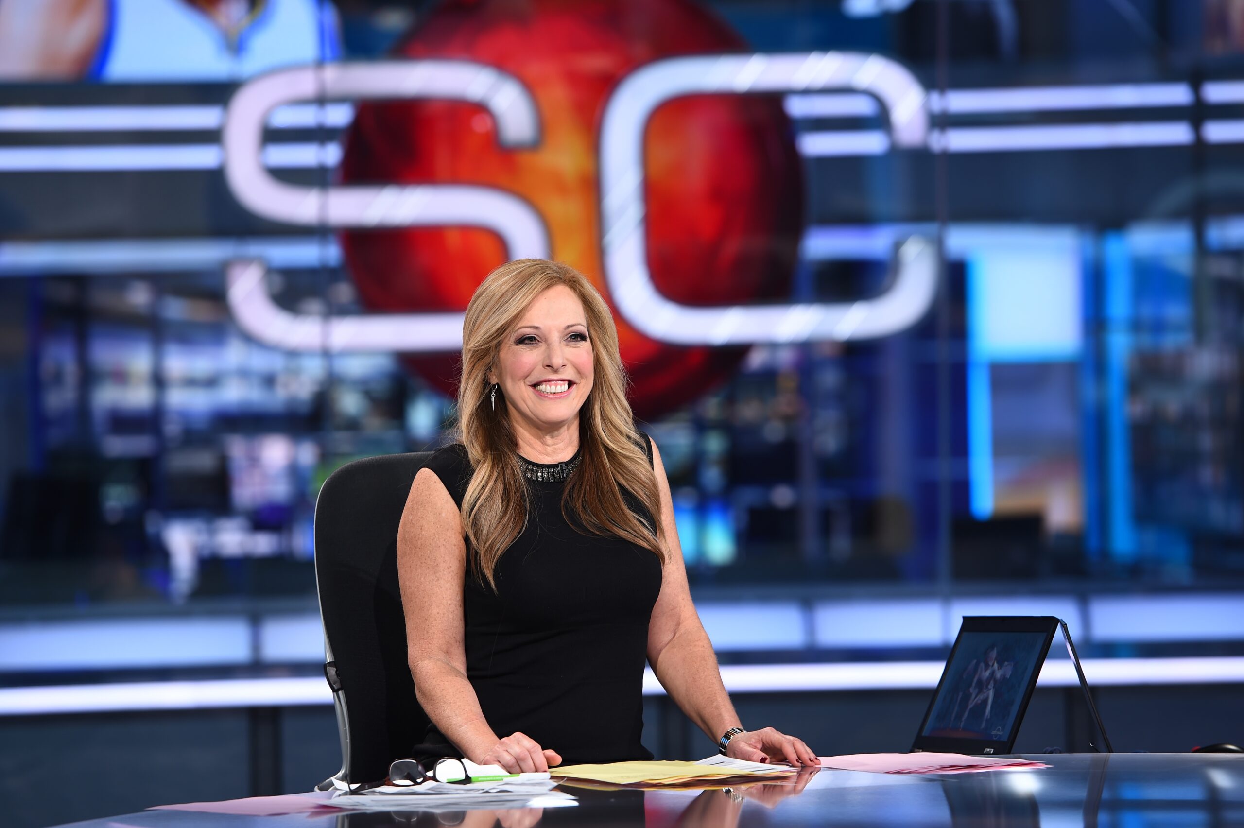 Linda Cohn during her 5,000th SportsCenter show. (Joe Faraoni/ESPN Images)